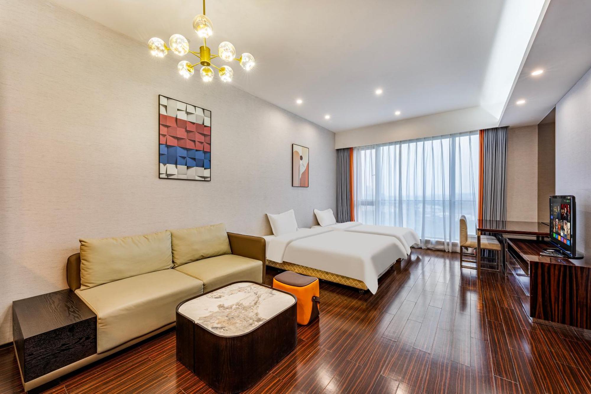 Estay Residence-Poly World Trade Center Guangzhou Exteriör bild