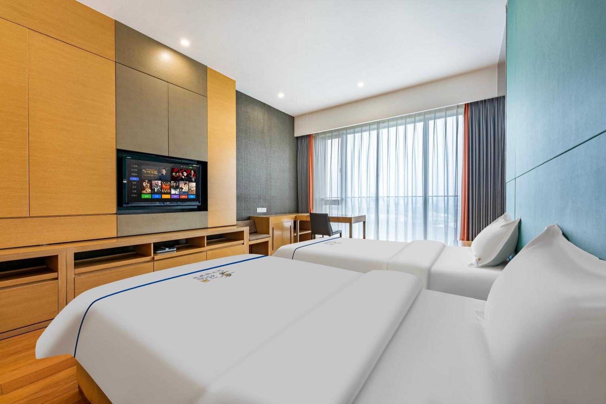 Estay Residence-Poly World Trade Center Guangzhou Exteriör bild